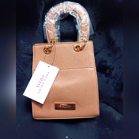 Trina Turk Handbags - NWT Trina Turk double handle crossbody w/ front slip pocket